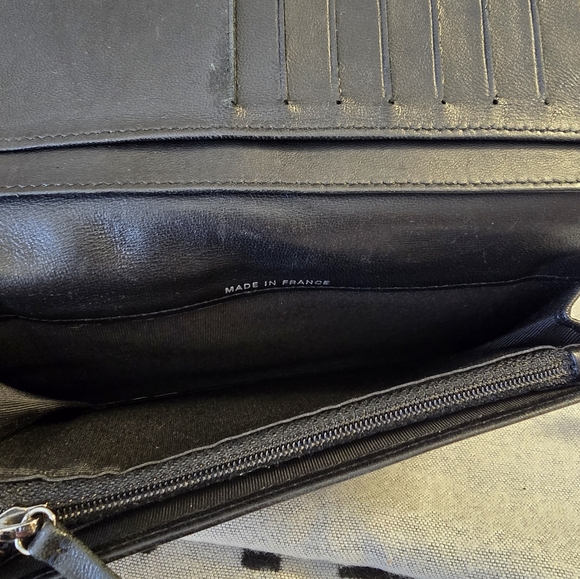 EUC Authentic Chanel Wallet - Picture 8 of 10
